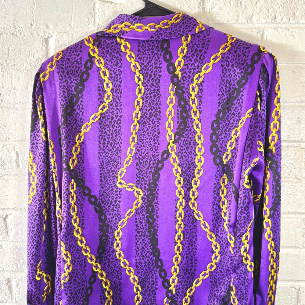 Vintage Silk Carlisle Purple Chain Print Blouse | Baroque Satin Button Up Size 6 - Picture 3 of 4